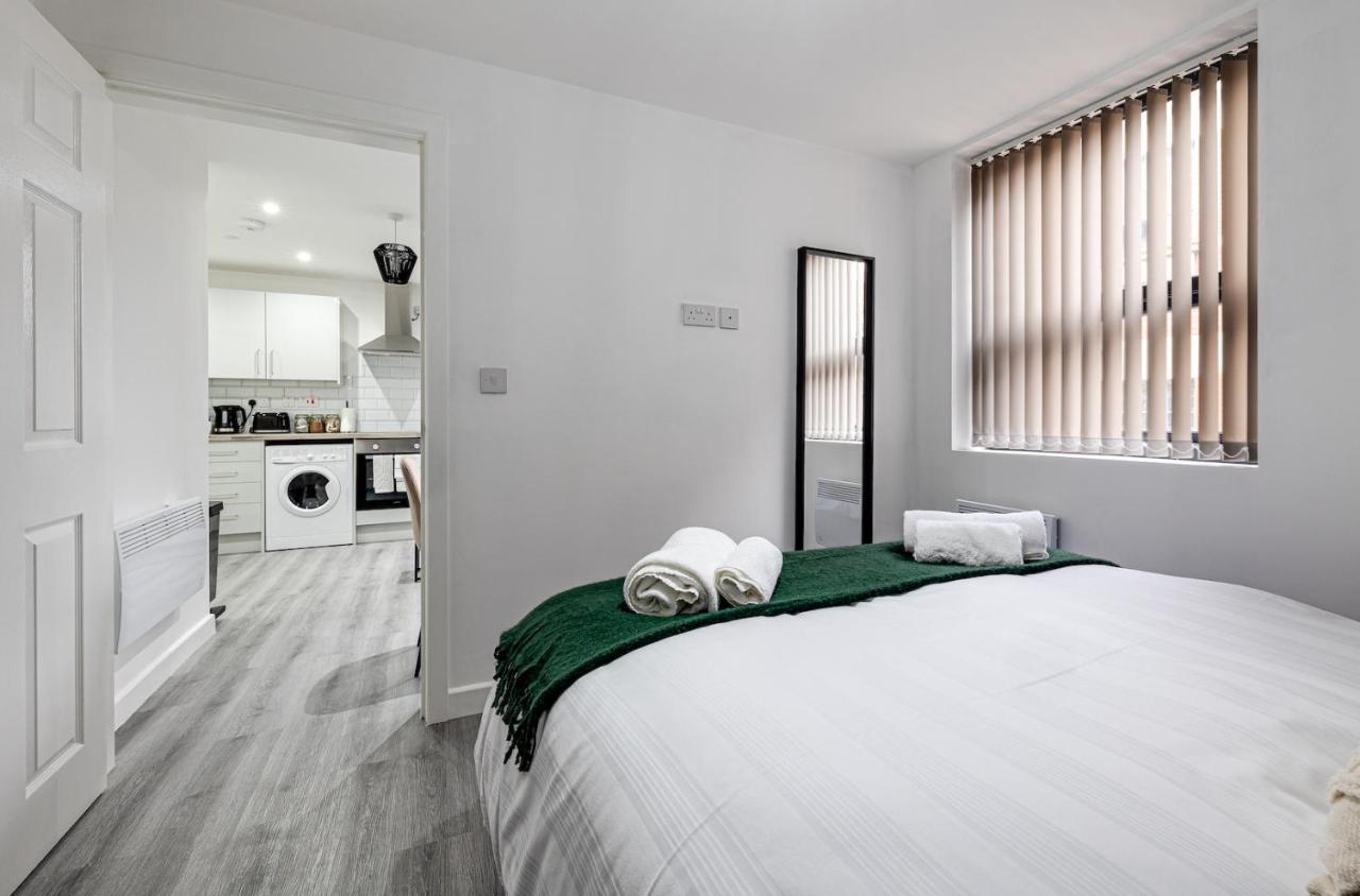 Cosy Modern Apt In Heart Of Stockport - Sleeps 4 Apartment Exterior photo