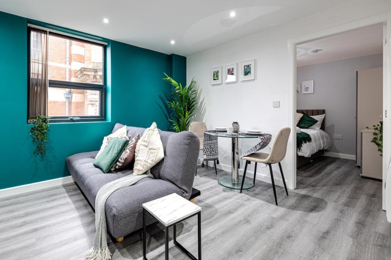 Cosy Modern Apt In Heart Of Stockport - Sleeps 4 Apartment Exterior photo